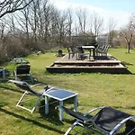 Apartmán Charmante Mit Garten In Wiek Wiek auf Rügen