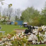 Charmante Mit Garten In Wiek *