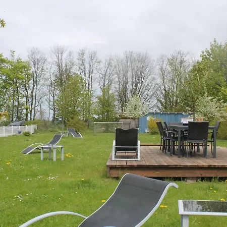 Charmante Mit Garten In Wiek *