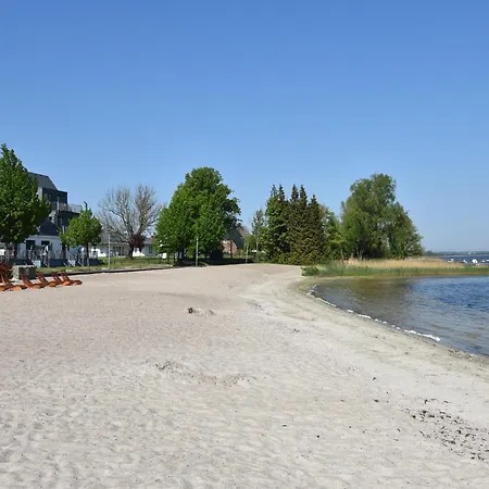Charmante Mit Garten In Wiek Wiek auf Ruegen